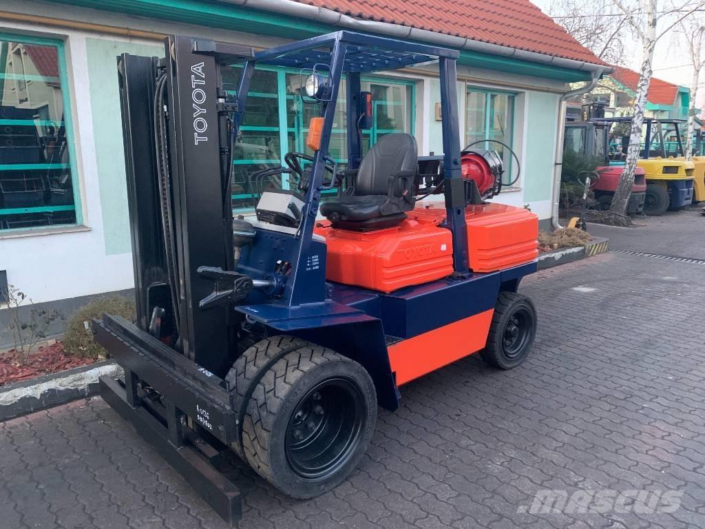 Toyota 5FG40 V-3516 LPG'li forkliftler