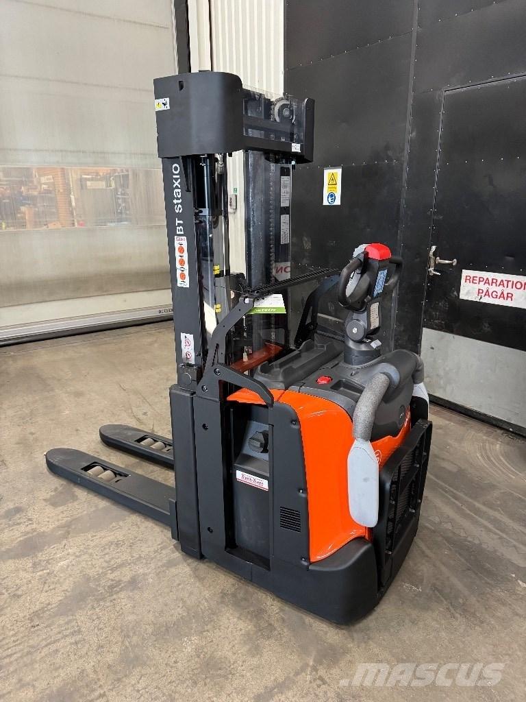 Toyota SPE140L Yaya kumandali istif makinasi