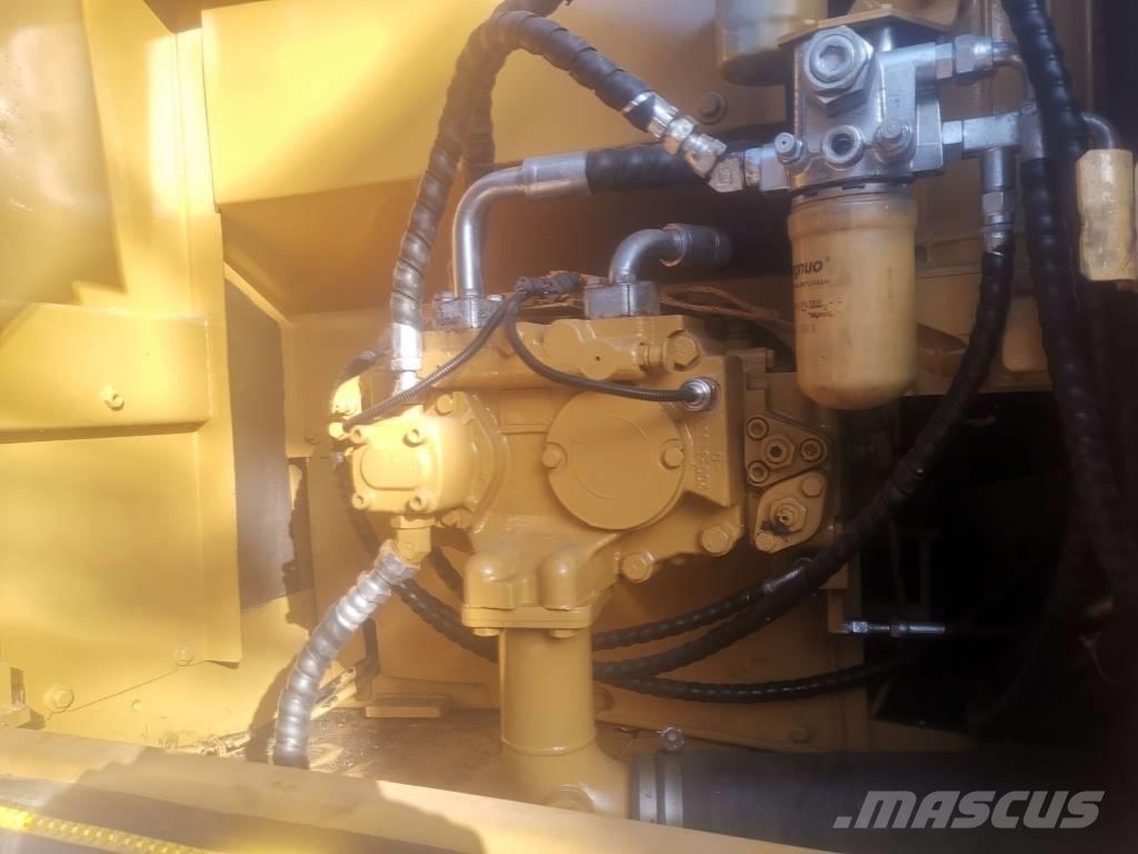 CAT 320 D Paletli ekskavatörler
