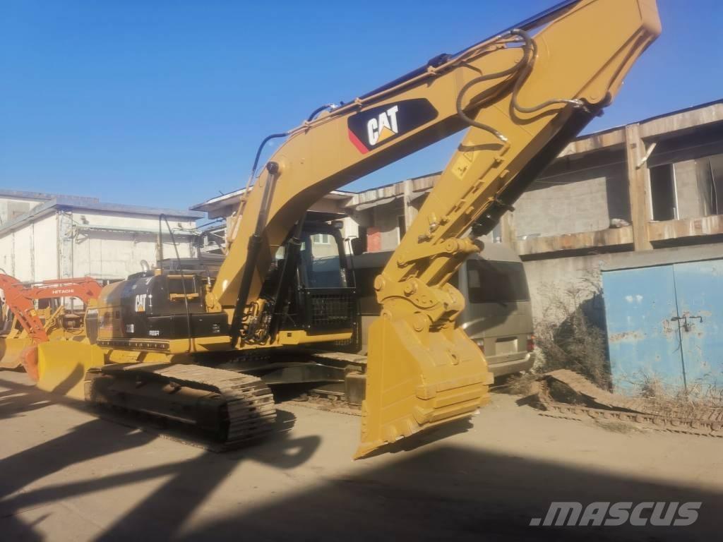 CAT 320 D Paletli ekskavatörler