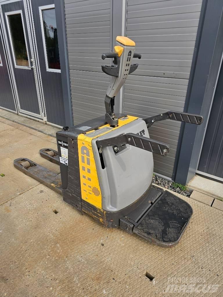Atlet Tpl/200 Düsük seviye platformu
