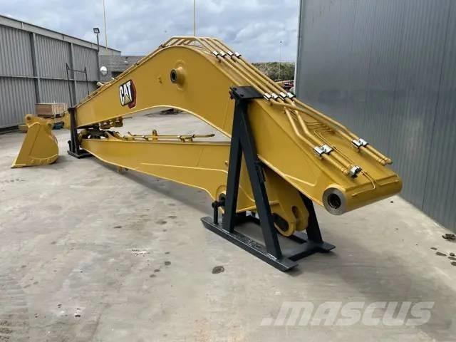 CAT 323 NG 18m Set Beko kepçeleri