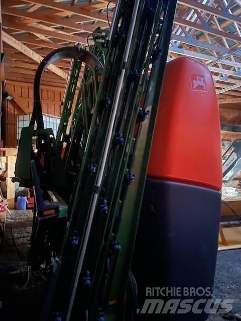 Amazone UF 2002 Monte edilebilir pülverizatörler