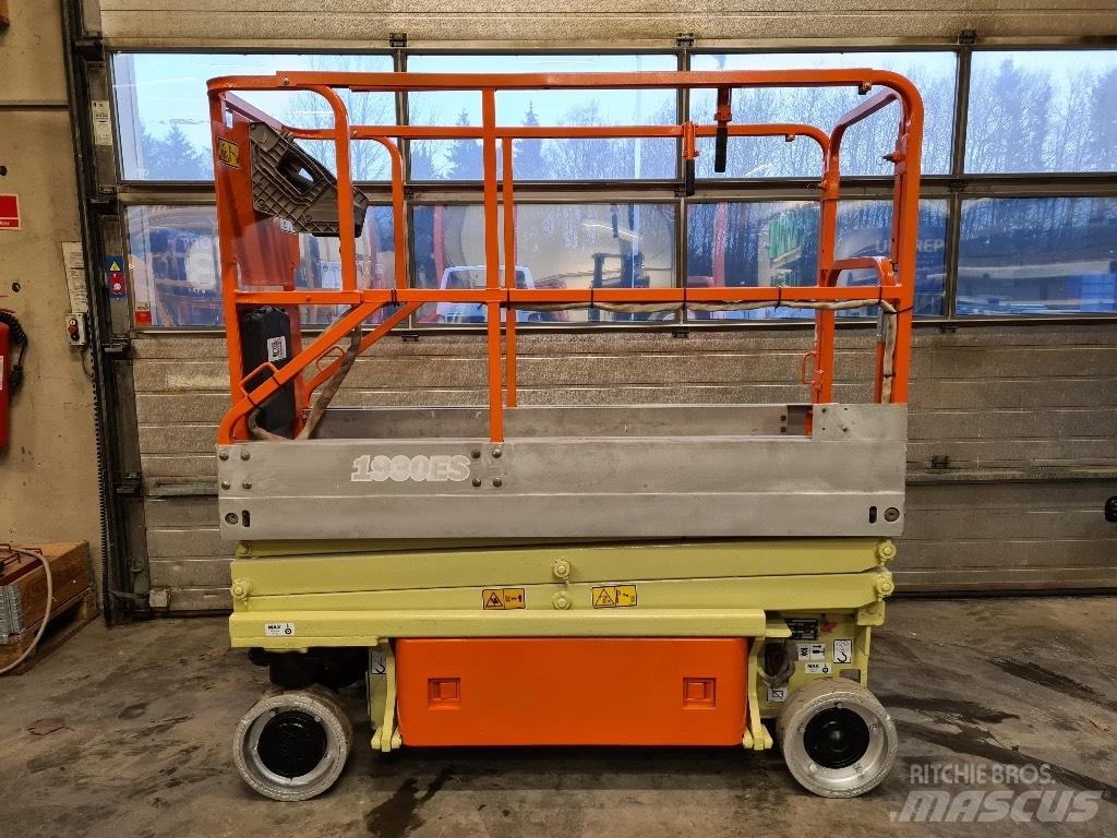JLG 1930 ES Makasli platformlar