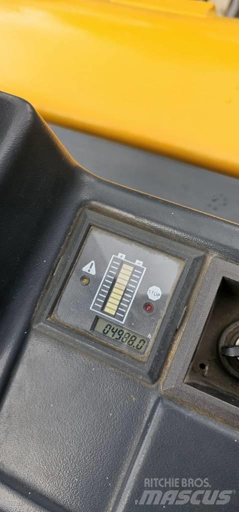 Jungheinrich ERE220 Düsük seviye kaldirici