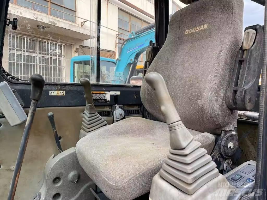 Doosan DX 55-9C Mini ekskavatörler, 7 tona dek