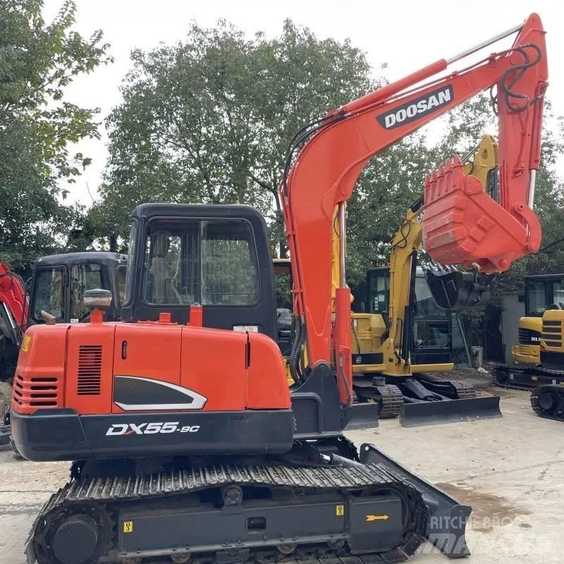 Doosan DX 55-9C Mini ekskavatörler, 7 tona dek