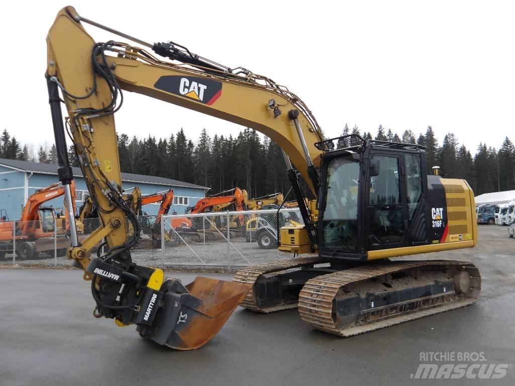 CAT 316 F Paletli ekskavatörler
