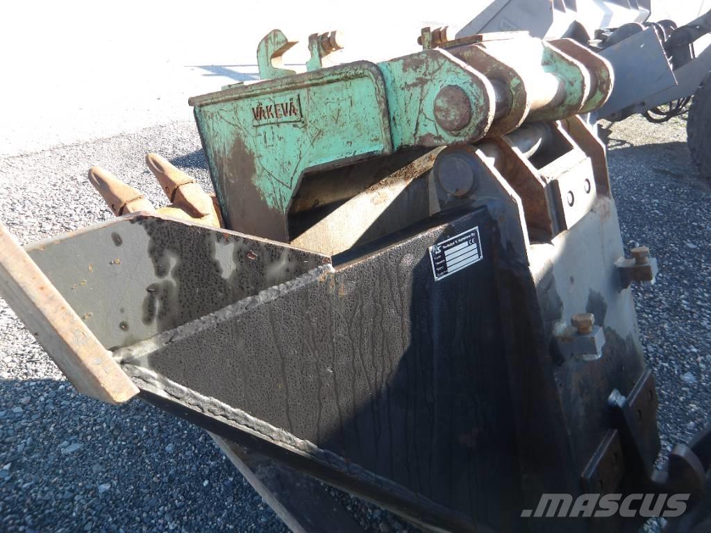 CAT 316 F Paletli ekskavatörler