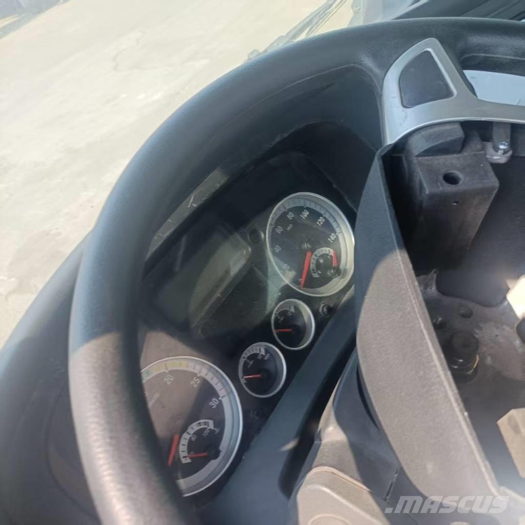 Howo 371 6x4 Çekiciler