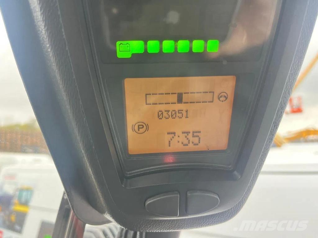 Linde E70-01 Elektrikli forkliftler