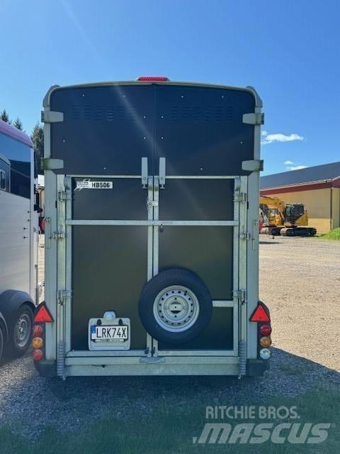 Ifor Williams HB 506 Hayvan nakil yari römorklari