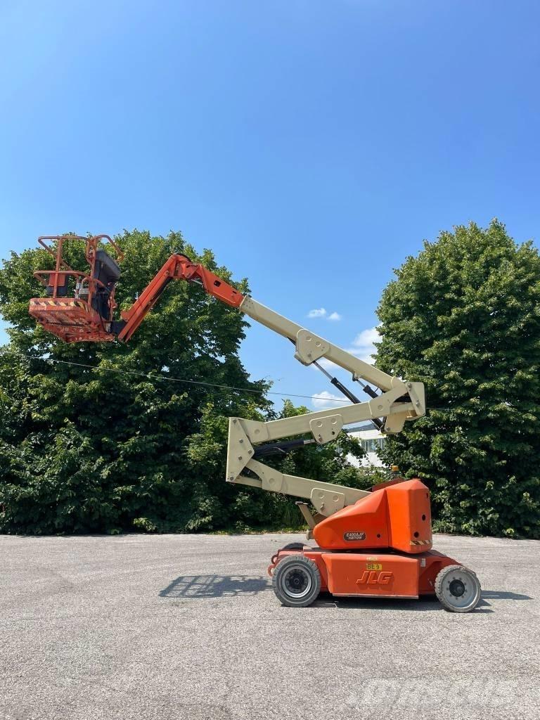 JLG E 400 AJPN Körüklü personel platformları