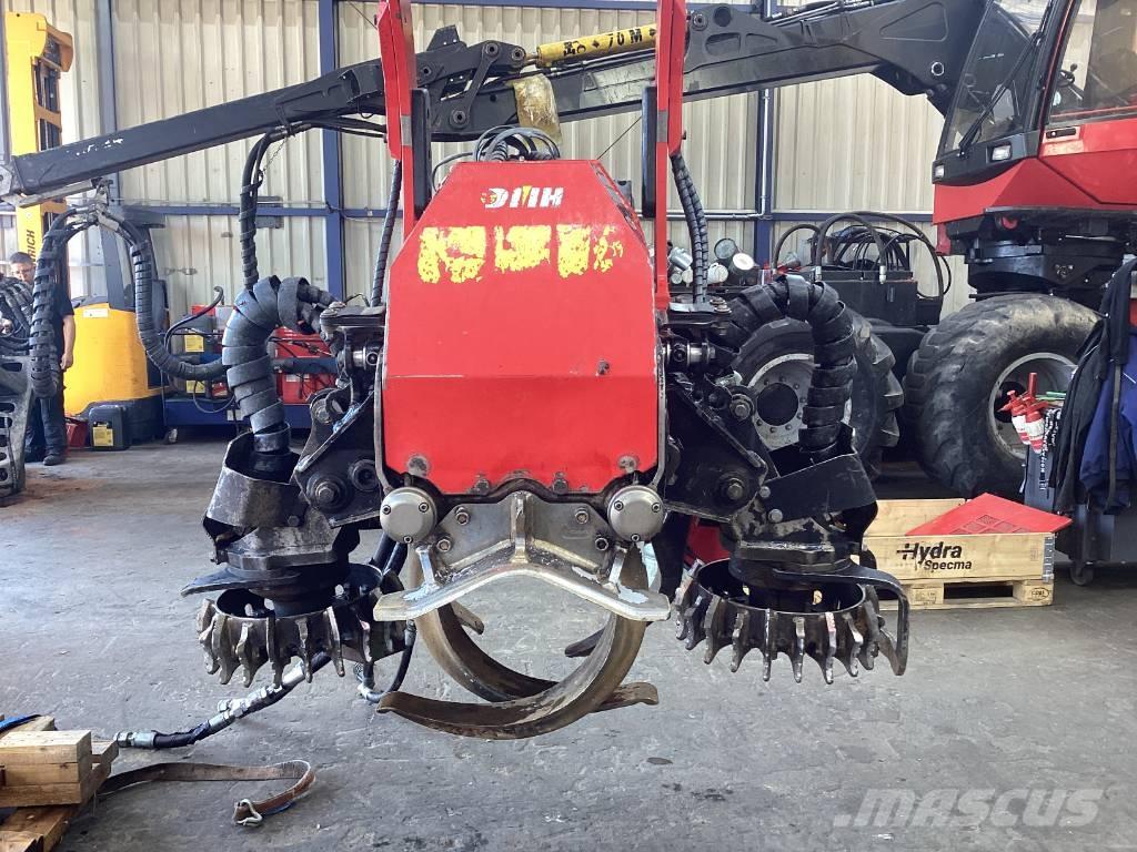 Komatsu C124 Ağaç budama makineleri
