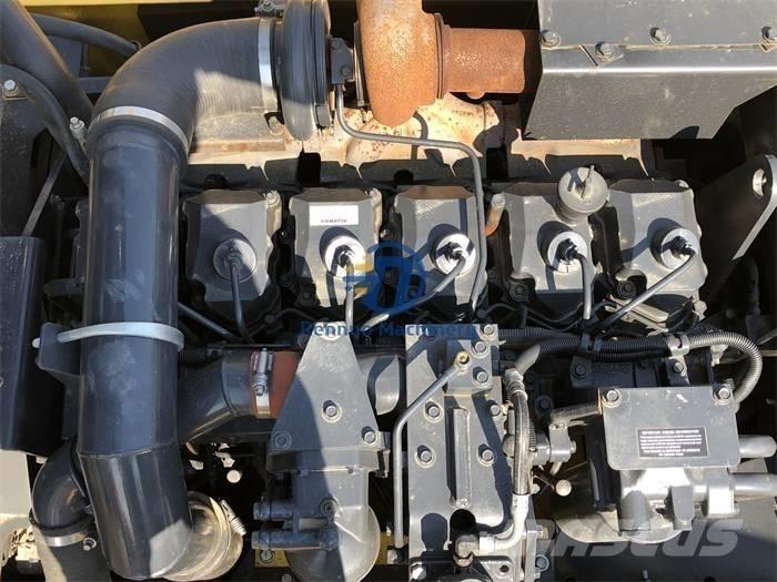 Komatsu PC 450-7 Paletli ekskavatörler