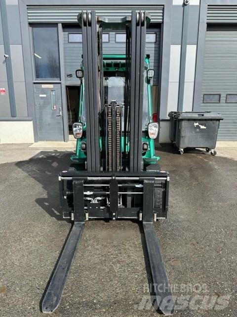 Mitsubishi FD30N Dizel forkliftler