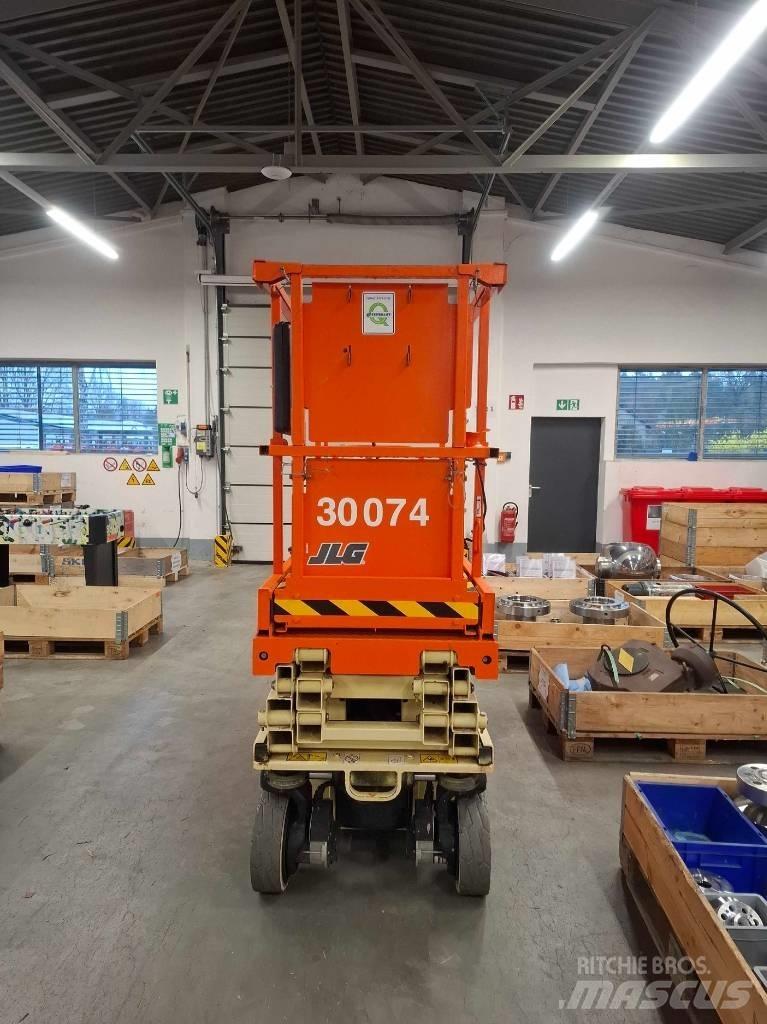 JLG 1930 ES Makasli platformlar