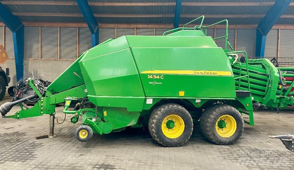 John Deere 1434 C Küp balya makinalari
