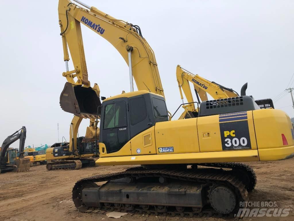 Komatsu 300 -7 Paletli ekskavatörler