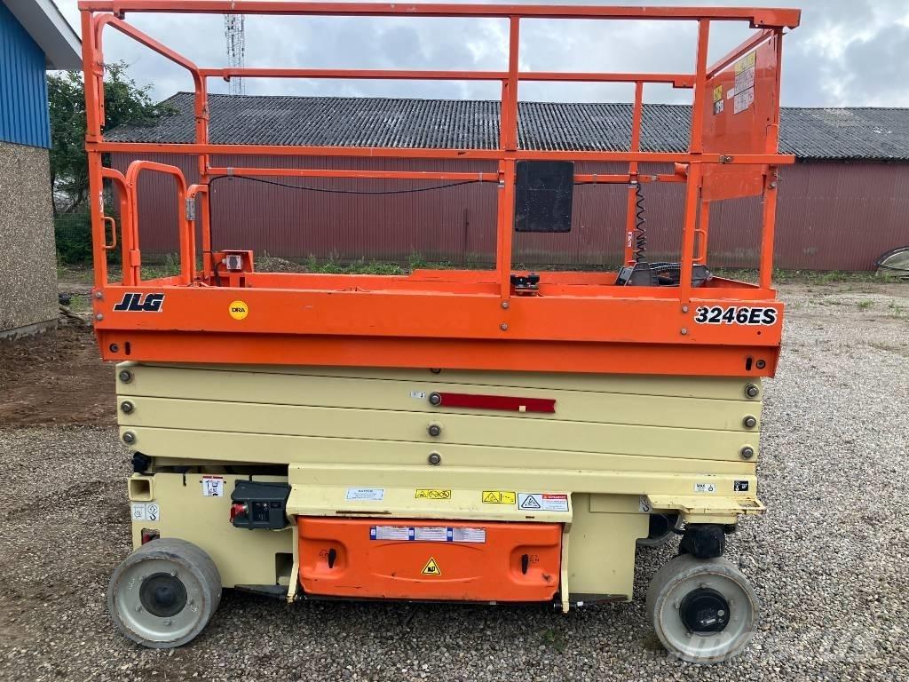 JLG 3246 ES Makasli platformlar