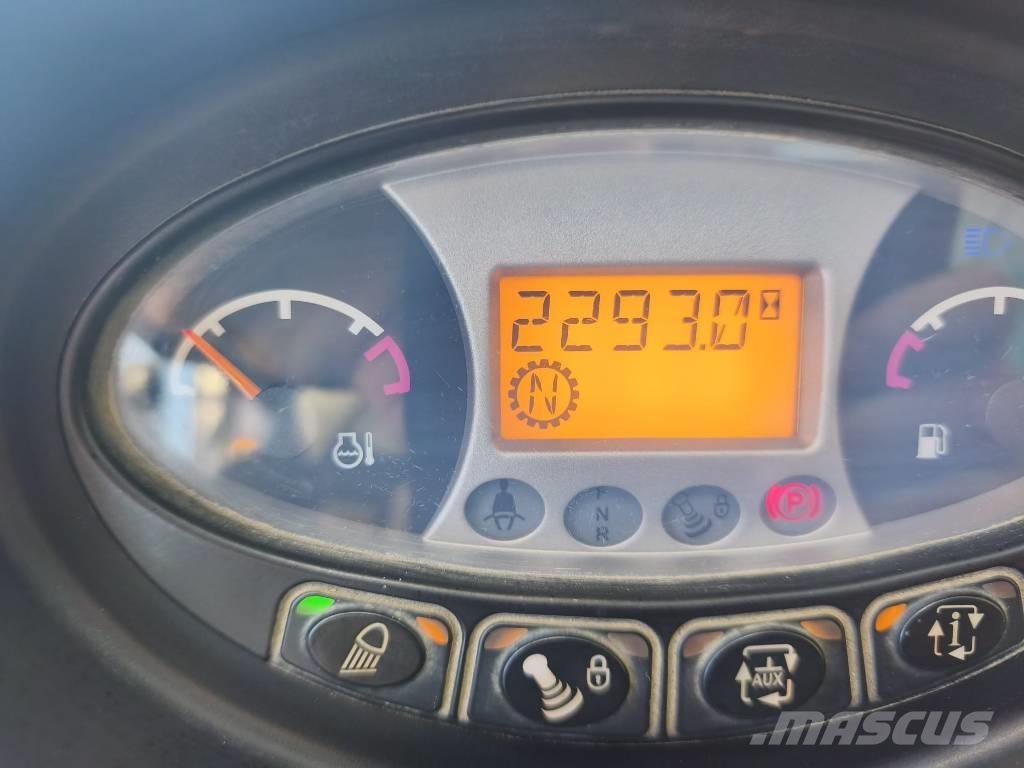 Bobcat T 40.180 Teleskopik yükleyiciler