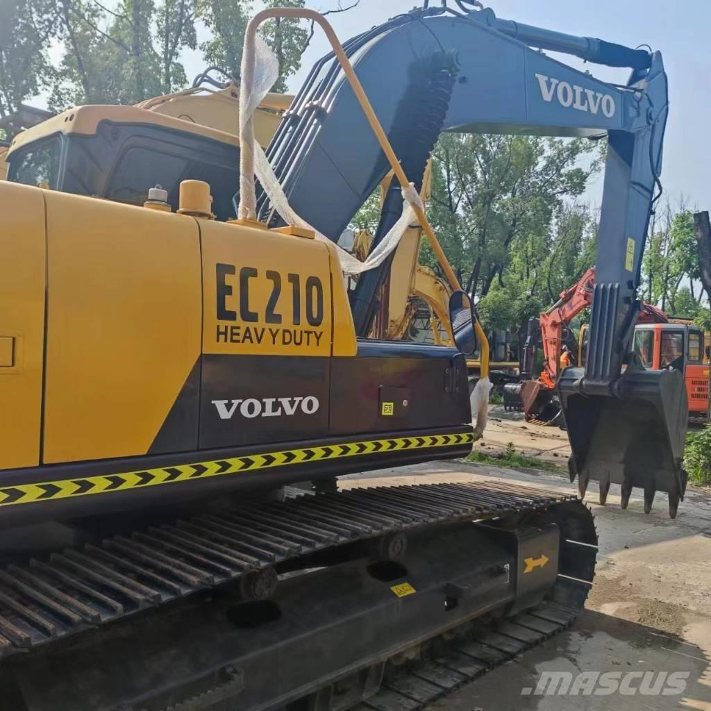 Volvo EC 210 D Paletli ekskavatörler