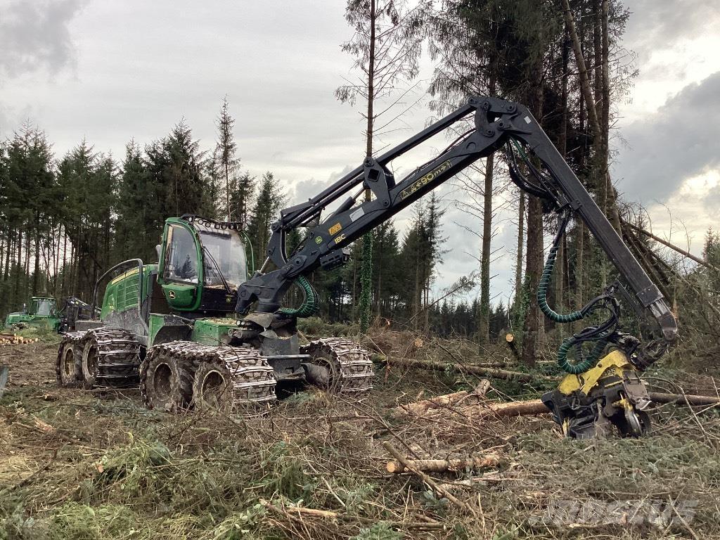 John Deere 1270G Biçerdöverler