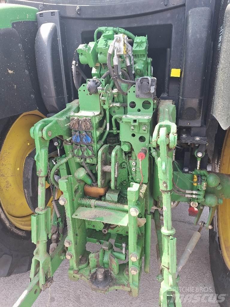 John Deere 6110R Traktörler