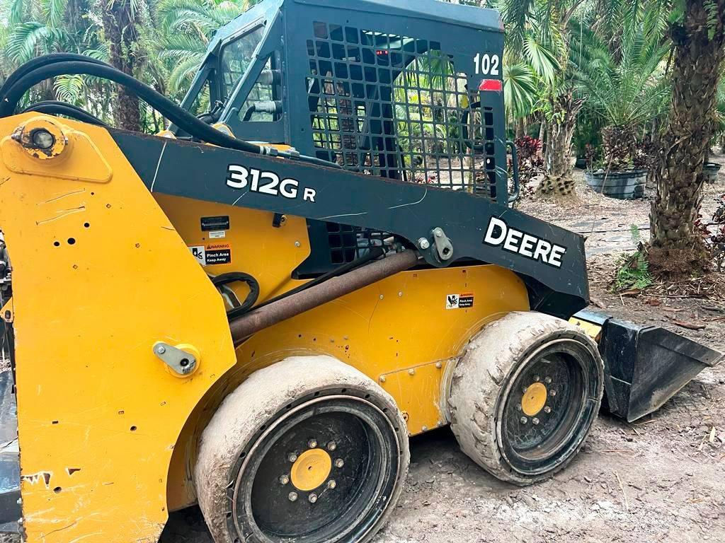 John Deere 312 Skid steer loderler