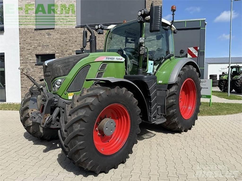 Fendt 724 vario s4 Traktörler