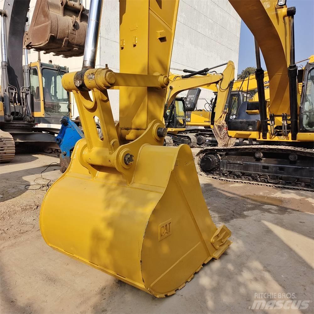CAT 329 D Paletli ekskavatörler