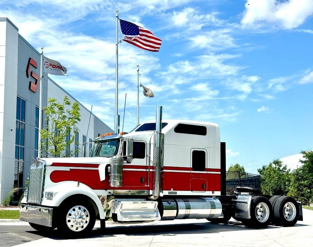 Kenworth W 900 Çekiciler