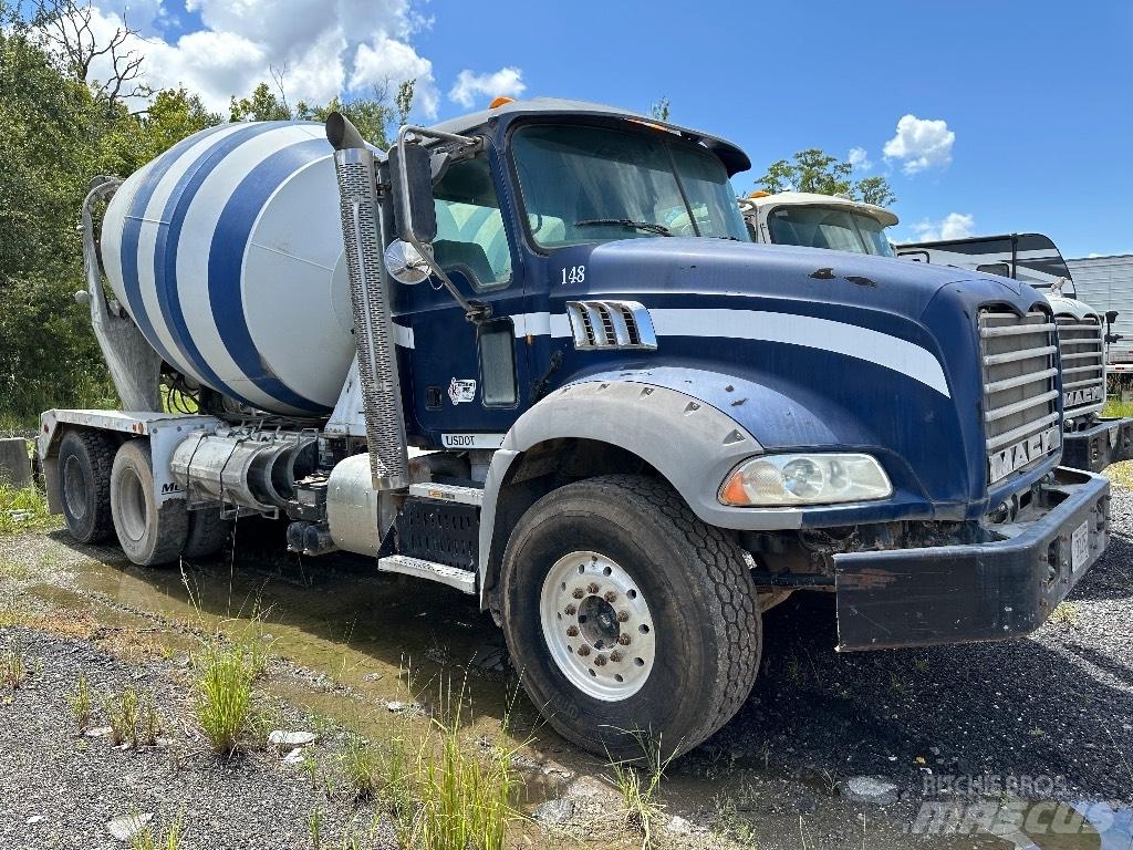Mack GU 800 Diger kamyonlar