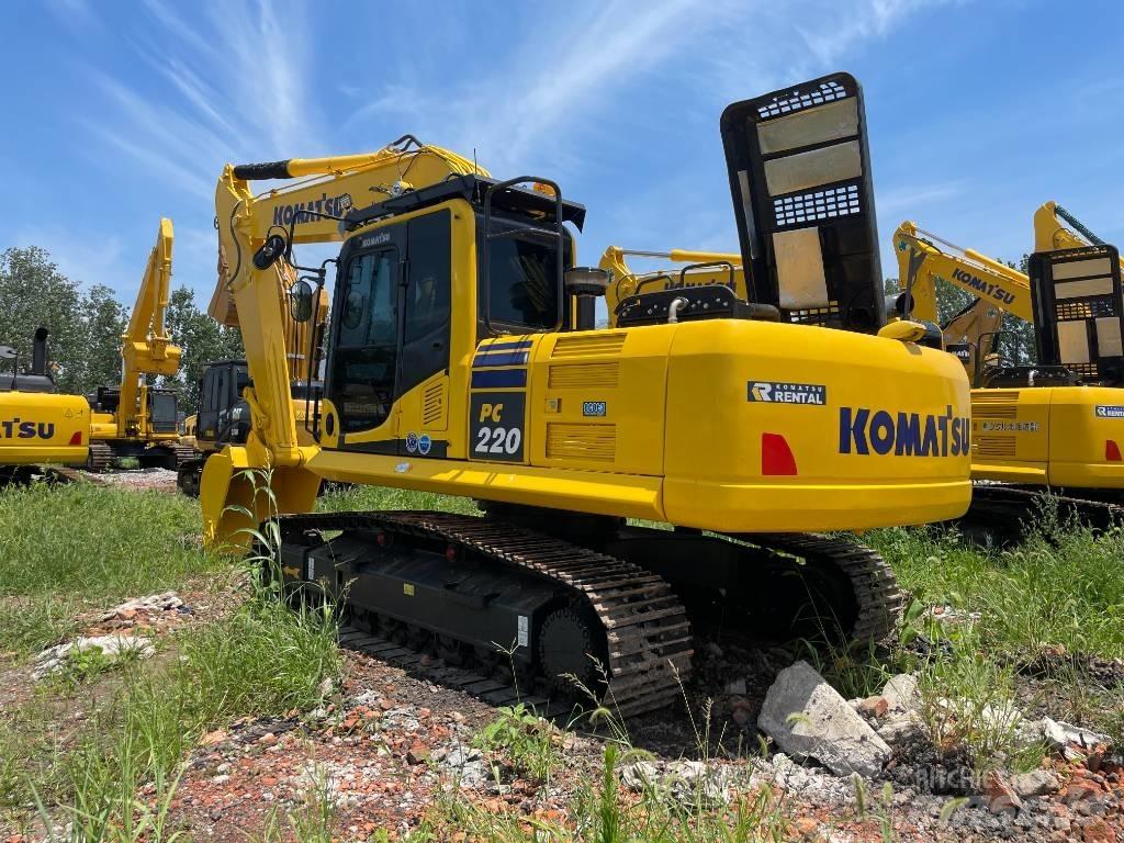 Komatsu PC 220 Paletli ekskavatörler
