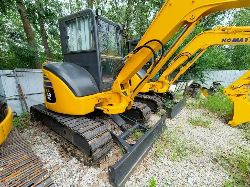 Komatsu PC 40 MR Mini ekskavatörler, 7 tona dek