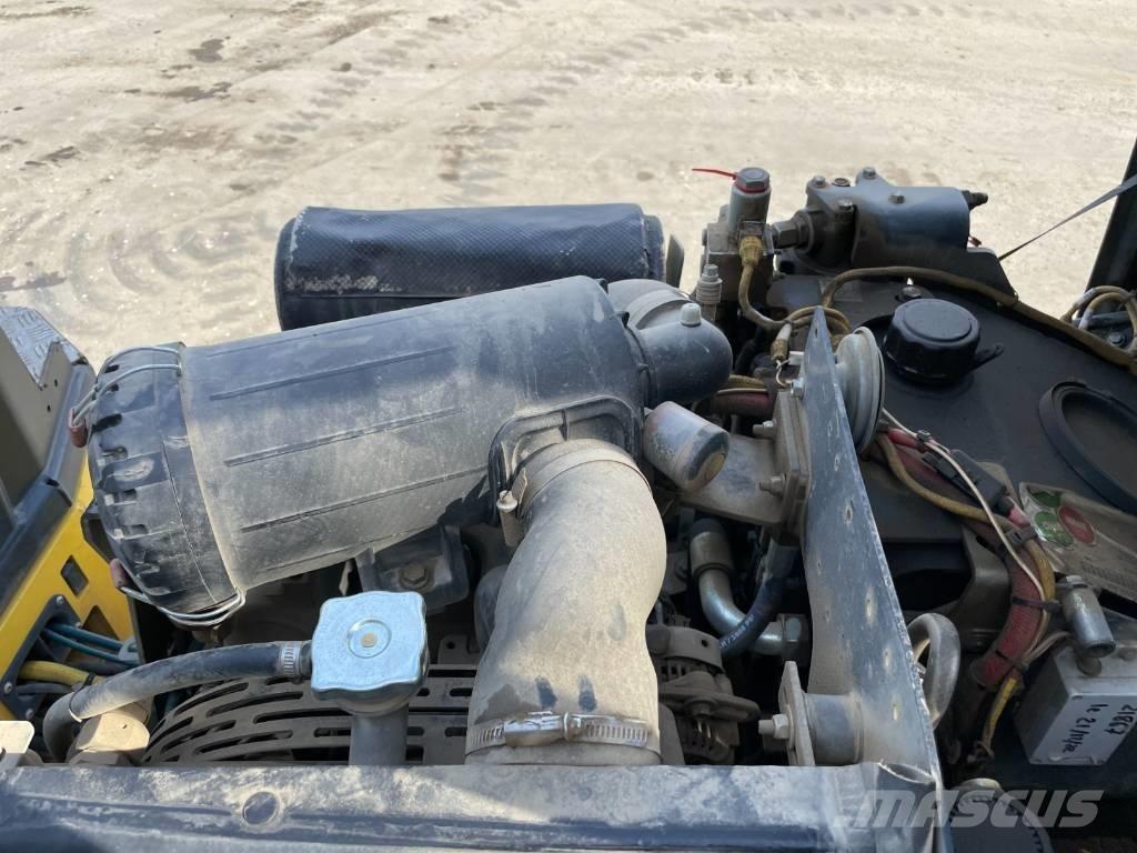 Bomag BW 100 AD-5 Çift tamburlu silindirler