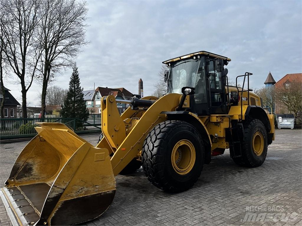 CAT 962 Tekerlekli yükleyiciler