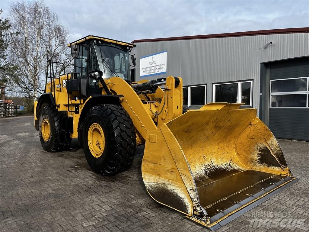 CAT 962 Tekerlekli yükleyiciler
