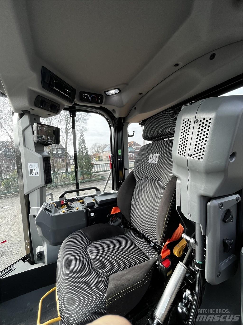 CAT 962 Tekerlekli yükleyiciler