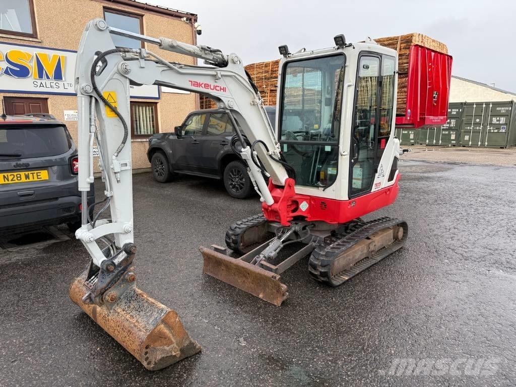 Takeuchi TB 225 Mini ekskavatörler, 7 tona dek