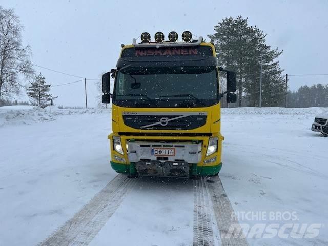 Volvo FM 13 8*4 Araç üzeri vinçler