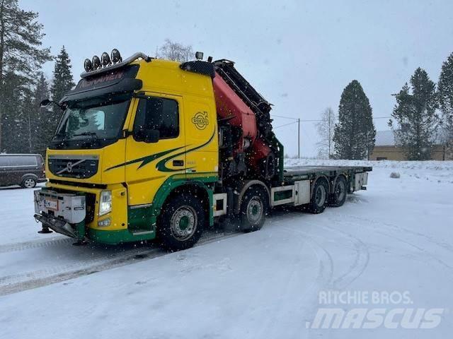 Volvo FM 13 8*4 Araç üzeri vinçler