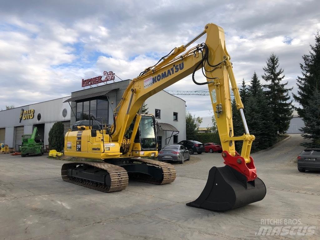 Komatsu PC210LC-11 Paletli ekskavatörler