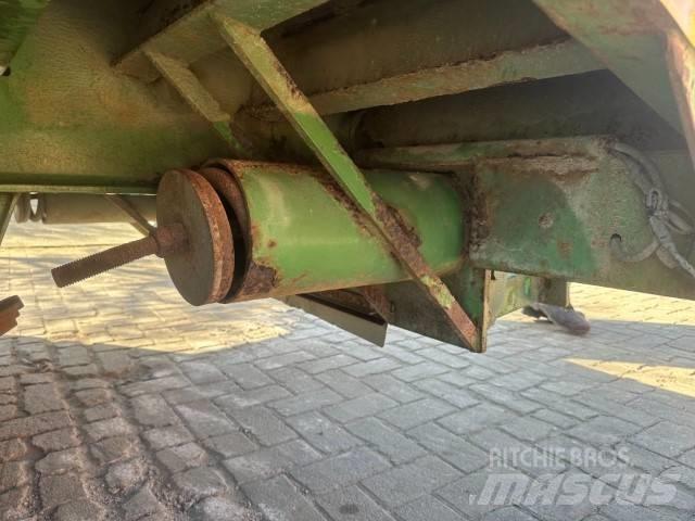 Thomas Aanhangwagen Hafif çekiciler