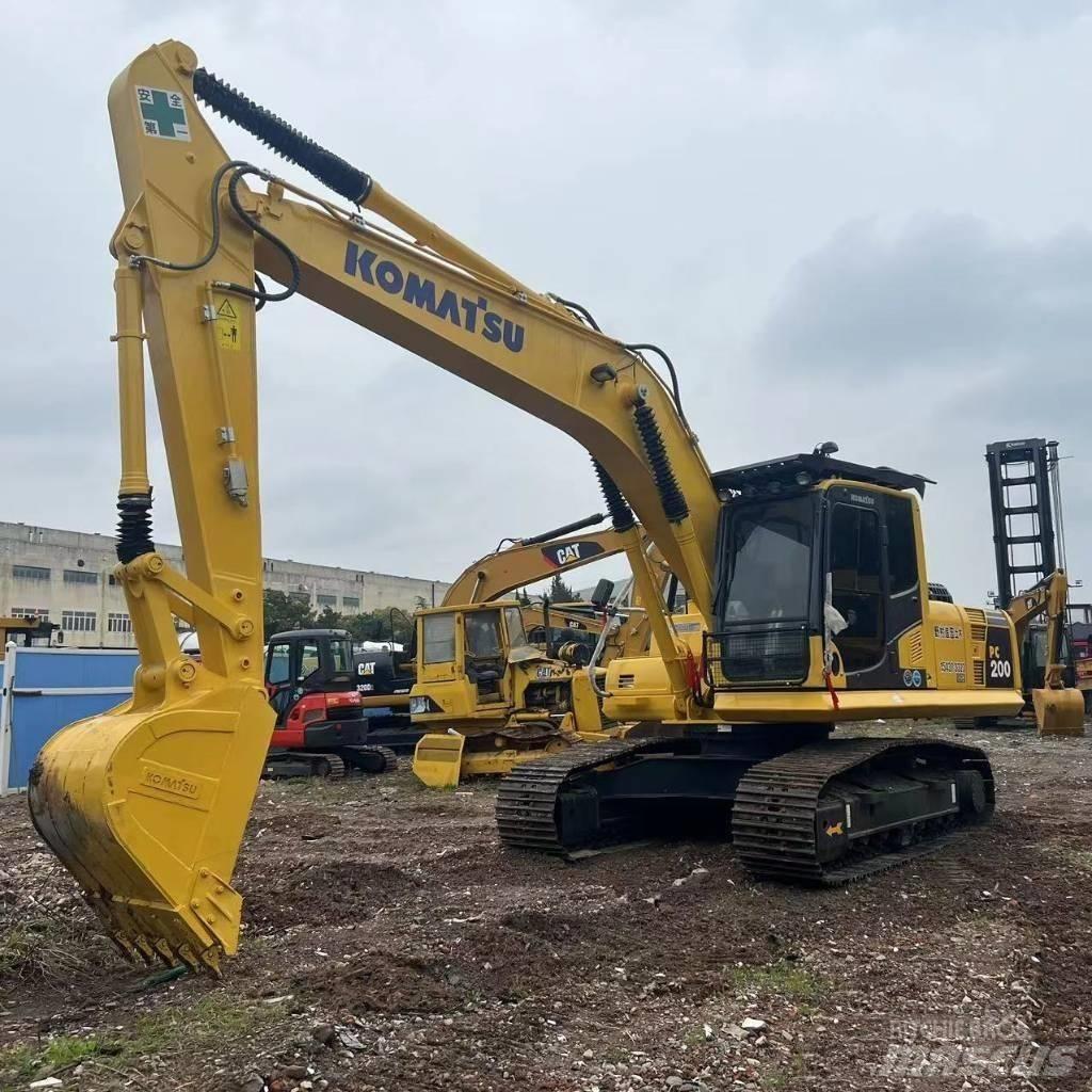 Komatsu pc200-8 Paletli ekskavatörler