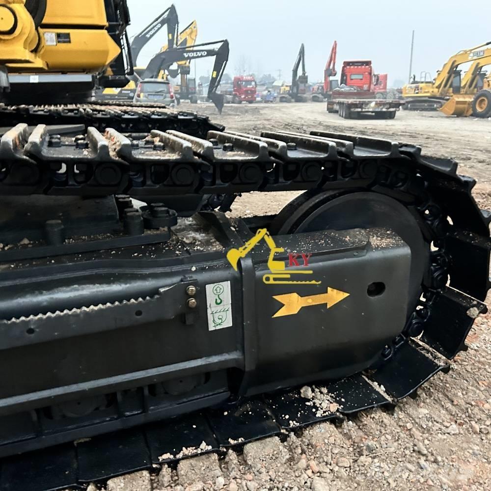 Komatsu PC 450-8 Paletli ekskavatörler