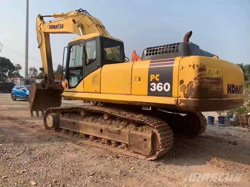 Komatsu PC 360 Paletli ekskavatörler