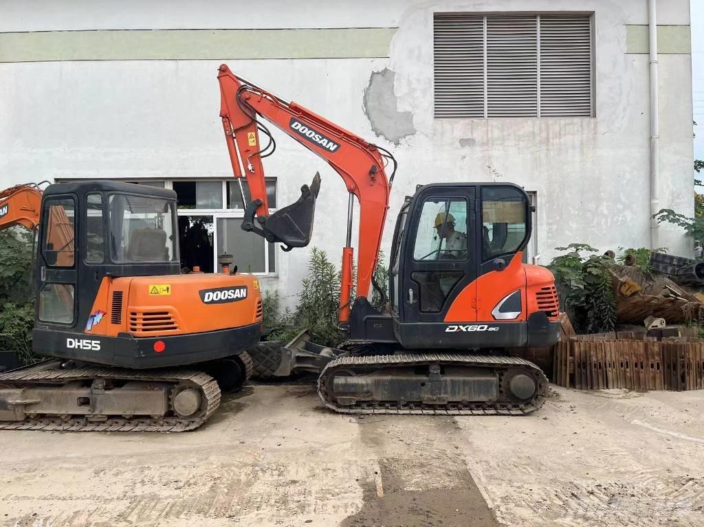 Doosan DX 60 Paletli ekskavatörler