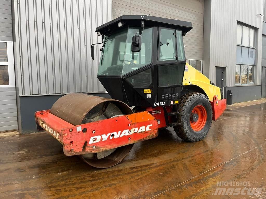 Dynapac CA152D Tek tamburlu silindirler