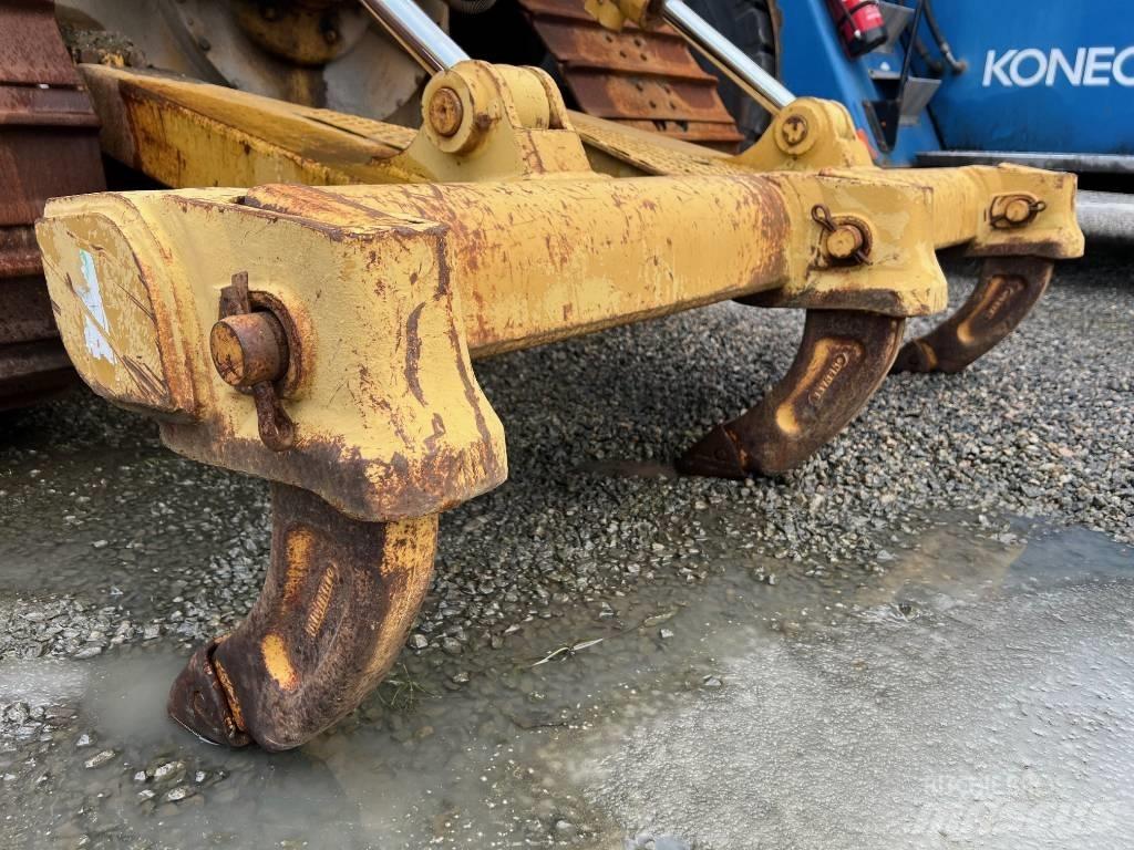 CAT D5N ripper Kaziyici